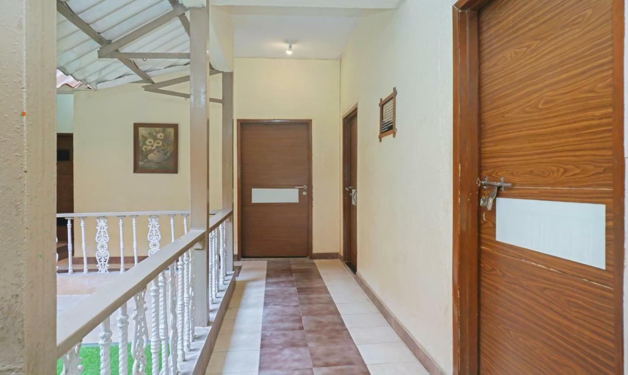 Hotel Lions Den لونافالا المظهر الخارجي الصورة
